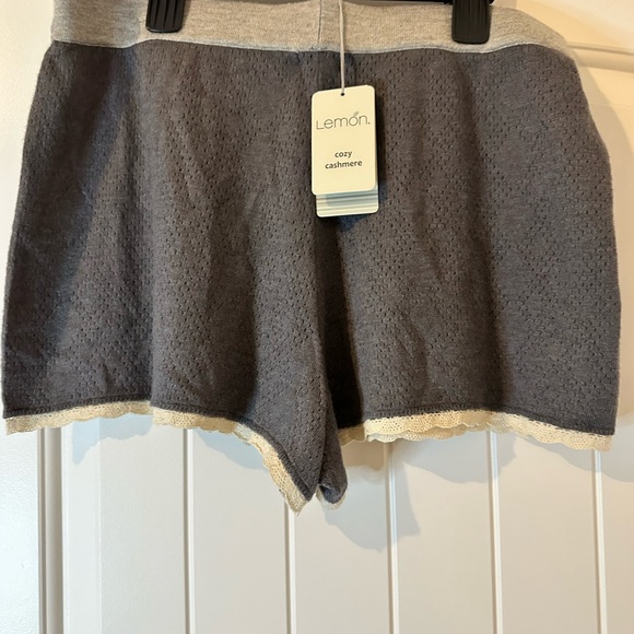 NWT! LEMON COZY LOUNGEWEAR SHORTS - Picture 2 of 4